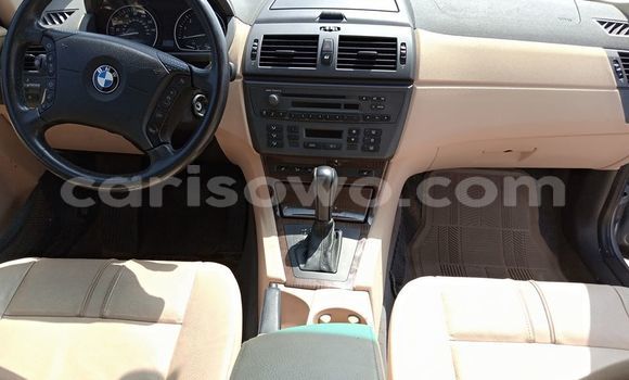 Acheter Occasion Voiture BMW X3 Bleu à Abomey, Benin Acheter Occasion Voiture BMW X3 Bleu à Abomey, Benin