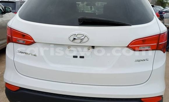 Acheter Occasion Voiture Hyundai Santa Fe Blanc à Abomey, Benin Acheter Occasion Voiture Hyundai Santa Fe Blanc à Abomey, Benin