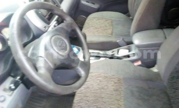 Acheter Occasion Voiture Toyota RAV4 Gris à Cotonou, Benin Acheter Occasion Voiture Toyota RAV4 Gris à Cotonou, Benin