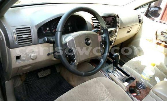 Acheter Occasion Voiture Kia Sorento Gris à Cotonou, Benin Acheter Occasion Voiture Kia Sorento Gris à Cotonou, Benin