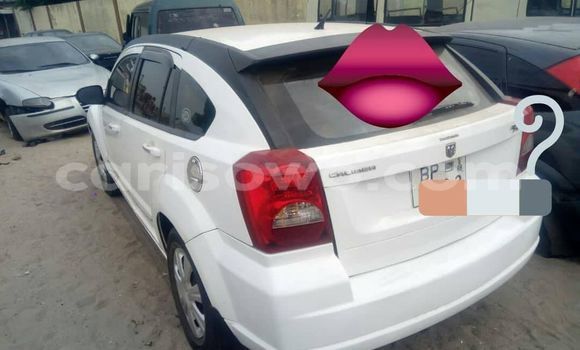 Acheter Occasion Voiture Dodge Caliber Blanc à Cotonou, Benin Acheter Occasion Voiture Dodge Caliber Blanc à Cotonou, Benin