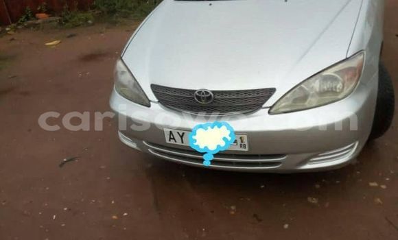 Sayi Na hannu Toyota Camry Azurfa Mota in Cotonou a Benin
