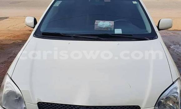 Buy Used Toyota Corolla White Car in Cotonou in Benign