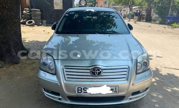 Sayi Sabo Toyota Avensis Azurfa Mota in Cotonou a Benin