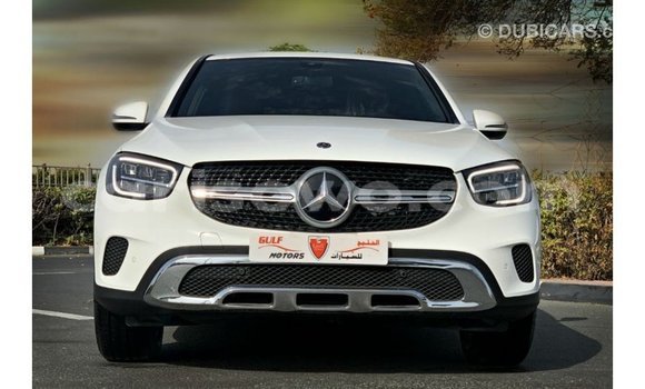 Sayi Imported Mercedes-Benz GLC White Mota in Import - Dubai a Benin Sayi Imported Mercedes-Benz GLC White Mota in Import - Dubai a Benin