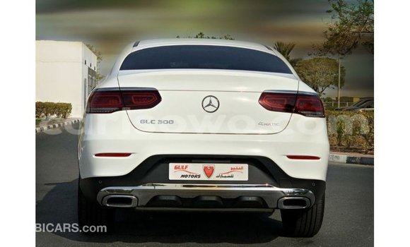 Sayi Imported Mercedes-Benz GLC White Mota in Import - Dubai a Benin Sayi Imported Mercedes-Benz GLC White Mota in Import - Dubai a Benin