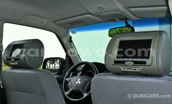 Acheter Import Voiture Mitsubishi Pajero Marron à Import - Dubai, Benin Acheter Import Voiture Mitsubishi Pajero Marron à Import - Dubai, Benin