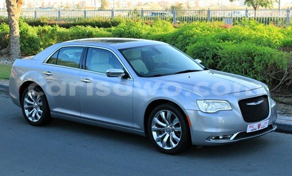 Sayi Imported Chrysler 300 Sauran Mota in Import - Dubai a Benin Sayi Imported Chrysler 300 Sauran Mota in Import - Dubai a Benin