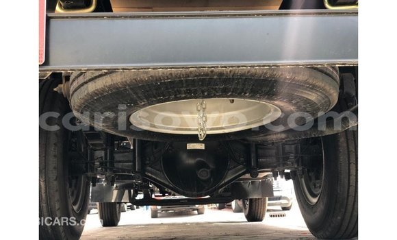 Sayi Imported Mitsubishi Carisma White Mota in Import - Dubai a Benin Sayi Imported Mitsubishi Carisma White Mota in Import - Dubai a Benin