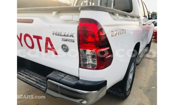Buy Import Toyota Hilux White Car in Import - Dubai in Benign Buy Import Toyota Hilux White Car in Import - Dubai in Benign
