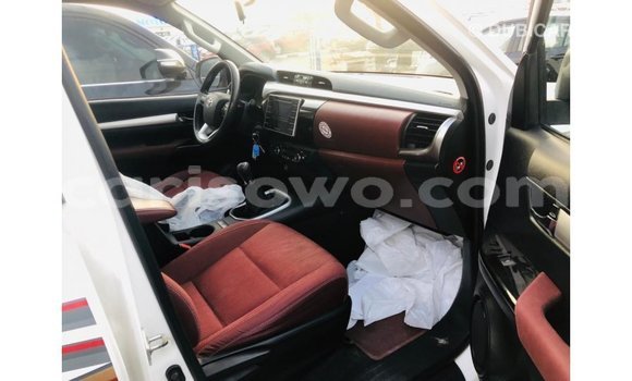 Buy Import Toyota Hilux White Car in Import - Dubai in Benign Buy Import Toyota Hilux White Car in Import - Dubai in Benign