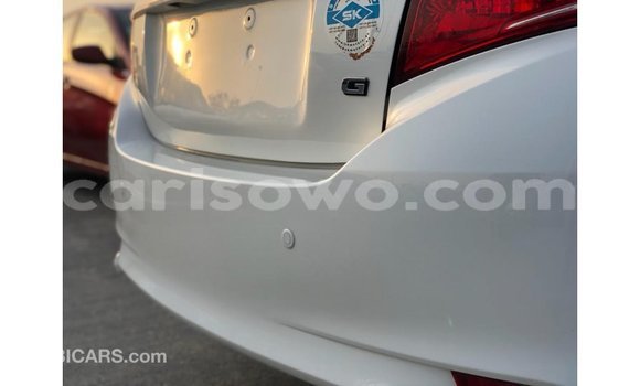 Buy Import Toyota Yaris White Car in Import - Dubai in Benign Buy Import Toyota Yaris White Car in Import - Dubai in Benign