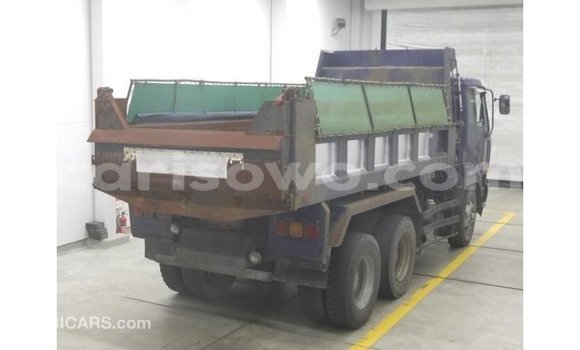 Acheter Import Utilitaire Nissan Evalia Bleu à Import - Dubai, Benin Acheter Import Utilitaire Nissan Evalia Bleu à Import - Dubai, Benin