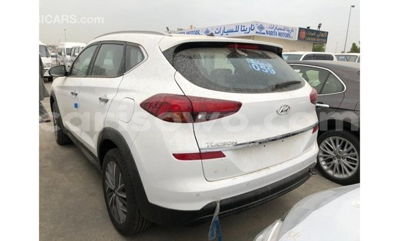 Buy Import Hyundai Tucson White Car in Import - Dubai in Benign Buy Import Hyundai Tucson White Car in Import - Dubai in Benign