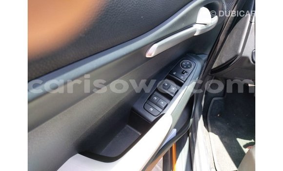 Acheter Import Voiture Kia Carens Autre à Import - Dubai, Benin Acheter Import Voiture Kia Carens Autre à Import - Dubai, Benin