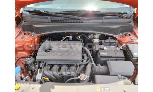 Acheter Import Voiture Kia Carens Autre à Import - Dubai, Benin Acheter Import Voiture Kia Carens Autre à Import - Dubai, Benin