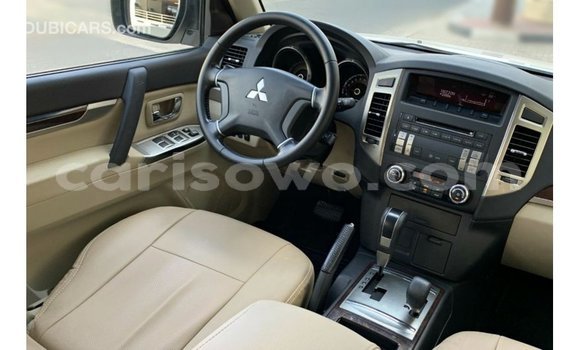 Sayi Imported Mitsubishi Pajero White Mota in Import - Dubai a Benin Sayi Imported Mitsubishi Pajero White Mota in Import - Dubai a Benin