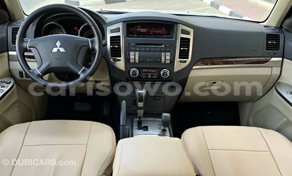 Sayi Imported Mitsubishi Pajero White Mota in Import - Dubai a Benin Sayi Imported Mitsubishi Pajero White Mota in Import - Dubai a Benin