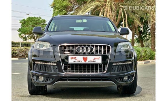 Sayi Imported Audi Q7 Black Mota in Import - Dubai a Benin Sayi Imported Audi Q7 Black Mota in Import - Dubai a Benin