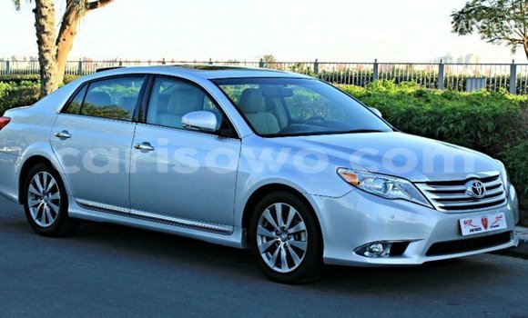 Sayi Imported Toyota Avalon Sauran Mota in Import - Dubai a Benin Sayi Imported Toyota Avalon Sauran Mota in Import - Dubai a Benin