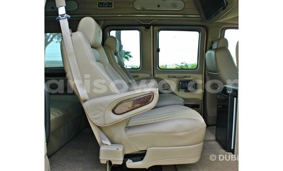 Buy Import GMC Acadia Other Car in Import - Dubai in Benign Buy Import GMC Acadia Other Car in Import - Dubai in Benign