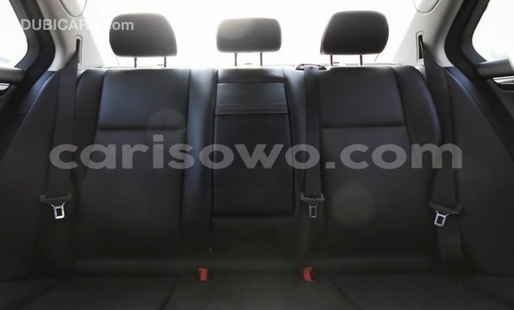 Acheter Import Voiture Mercedes-Benz 200 Blanc à Import - Dubai, Benin Acheter Import Voiture Mercedes-Benz 200 Blanc à Import - Dubai, Benin