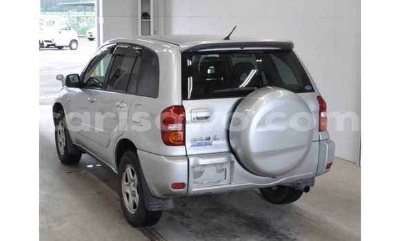 Sayi Imported Toyota RAV4 Sauran Mota in Import - Dubai a Benin Sayi Imported Toyota RAV4 Sauran Mota in Import - Dubai a Benin