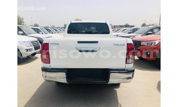 Buy Import Toyota Hilux White Car in Import - Dubai in Benign Buy Import Toyota Hilux White Car in Import - Dubai in Benign