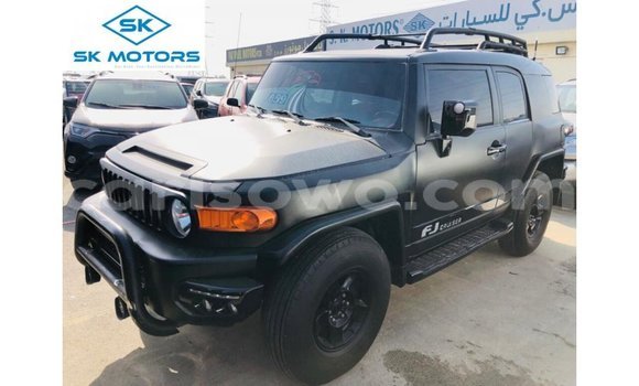 Acheter Import Voiture Toyota FJ Cruiser Noir à Import - Dubai, Benin Acheter Import Voiture Toyota FJ Cruiser Noir à Import - Dubai, Benin