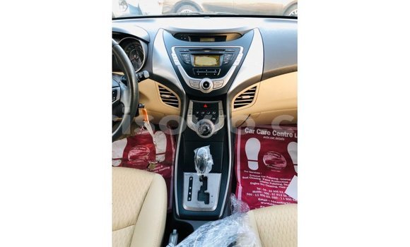 Acheter Import Voiture Hyundai Elantra Noir à Import - Dubai, Benin Acheter Import Voiture Hyundai Elantra Noir à Import - Dubai, Benin