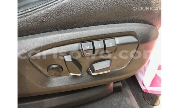 Acheter Import Moto BMW R Blanc à Import - Dubai, Benin Acheter Import Moto BMW R Blanc à Import - Dubai, Benin