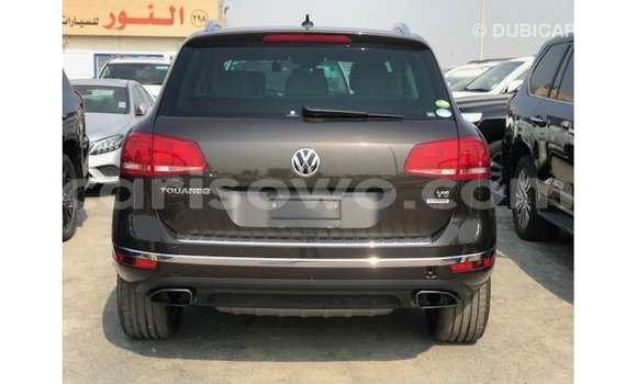 Sayi Imported Volkswagen Touareg Brown Mota in Import - Dubai a Benin Sayi Imported Volkswagen Touareg Brown Mota in Import - Dubai a Benin