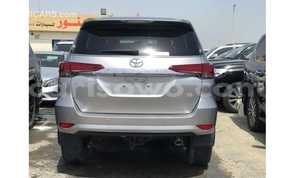 Buy Import Toyota Fortuner Other Car in Import - Dubai in Benign Buy Import Toyota Fortuner Other Car in Import - Dubai in Benign