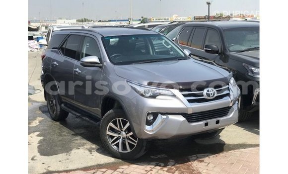 Buy Import Toyota Fortuner Other Car in Import - Dubai in Benign Buy Import Toyota Fortuner Other Car in Import - Dubai in Benign