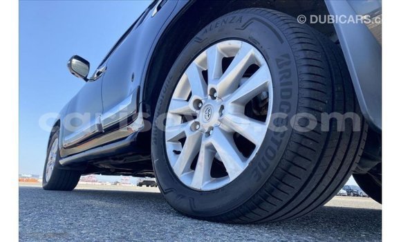 Sayi Imported Toyota Land Cruiser Black Mota in Import - Dubai a Benin Sayi Imported Toyota Land Cruiser Black Mota in Import - Dubai a Benin