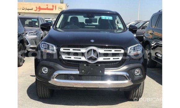 Sayi Imported Mercedes-Benz 250 Black Mota in Import - Dubai a Benin Sayi Imported Mercedes-Benz 250 Black Mota in Import - Dubai a Benin