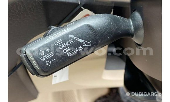 Buy Import Volkswagen Touareg Other Car in Import - Dubai in Benign Buy Import Volkswagen Touareg Other Car in Import - Dubai in Benign