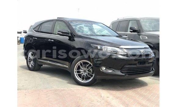Sayi Imported Toyota Harrier Black Mota in Import - Dubai a Benin