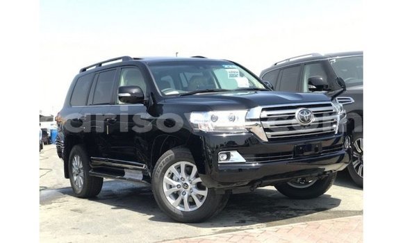 Sayi Imported Toyota Land Cruiser Black Mota in Import - Dubai a Benin