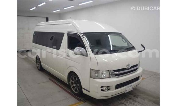 Acheter Import Voiture Toyota Hiace Blanc à Import - Dubai, Benin Acheter Import Voiture Toyota Hiace Blanc à Import - Dubai, Benin