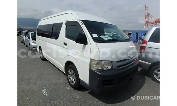 Sayi Imported Toyota Hiace White Mota in Import - Dubai a Benin Sayi Imported Toyota Hiace White Mota in Import - Dubai a Benin