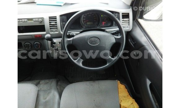Sayi Imported Toyota Hiace White Mota in Import - Dubai a Benin Sayi Imported Toyota Hiace White Mota in Import - Dubai a Benin