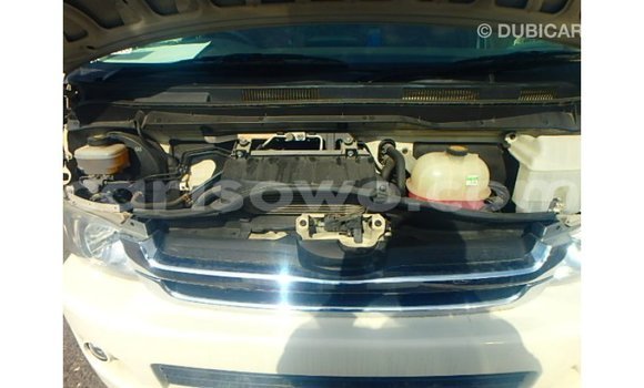 Sayi Imported Toyota Hiace White Mota in Import - Dubai a Benin Sayi Imported Toyota Hiace White Mota in Import - Dubai a Benin