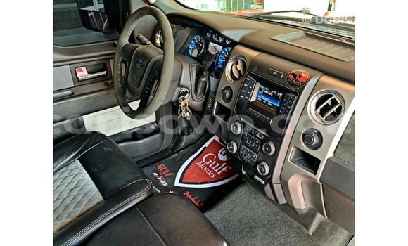 Sayi Imported Ford Club Wagon Red Mota in Import - Dubai a Benin Sayi Imported Ford Club Wagon Red Mota in Import - Dubai a Benin