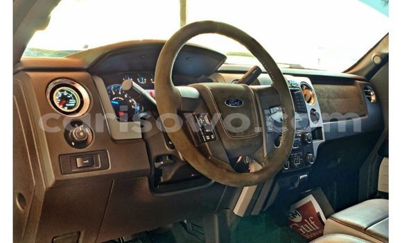 Sayi Imported Ford Club Wagon Red Mota in Import - Dubai a Benin Sayi Imported Ford Club Wagon Red Mota in Import - Dubai a Benin