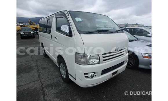 Acheter Import Voiture Toyota Hiace Blanc à Import - Dubai, Benin Acheter Import Voiture Toyota Hiace Blanc à Import - Dubai, Benin