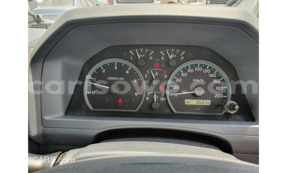 Acheter Import Voiture Toyota Land Cruiser Blanc à Import - Dubai, Benin Acheter Import Voiture Toyota Land Cruiser Blanc à Import - Dubai, Benin