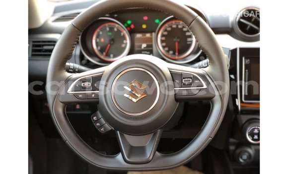 Acheter Import Voiture Suzuki Swift Noir à Import - Dubai, Benin Acheter Import Voiture Suzuki Swift Noir à Import - Dubai, Benin