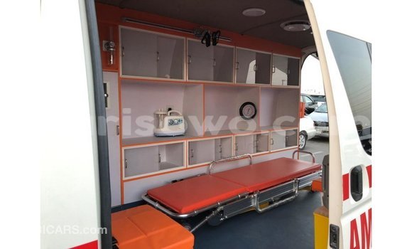 Buy Import Toyota Hiace White Car in Import - Dubai in Benign Buy Import Toyota Hiace White Car in Import - Dubai in Benign