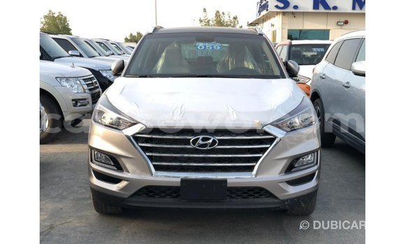 Acheter Import Voiture Hyundai Tucson Autre à Import - Dubai, Benin Acheter Import Voiture Hyundai Tucson Autre à Import - Dubai, Benin